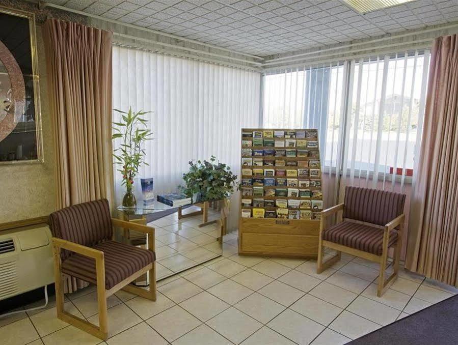 Executive Inn 韦恩堡 外观 照片